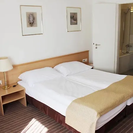Olympia 3* Zurich
