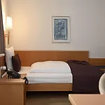 Olympia Hotel