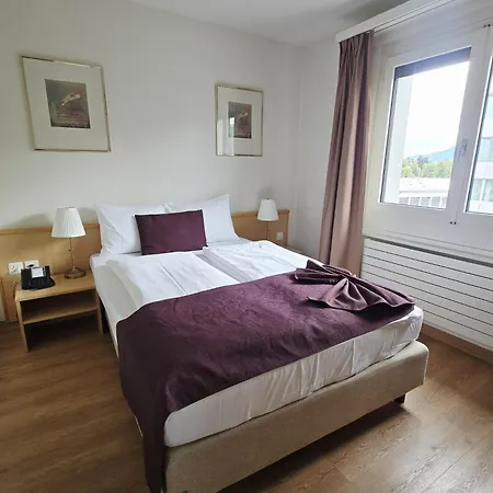 Hotel Olympia 3*
